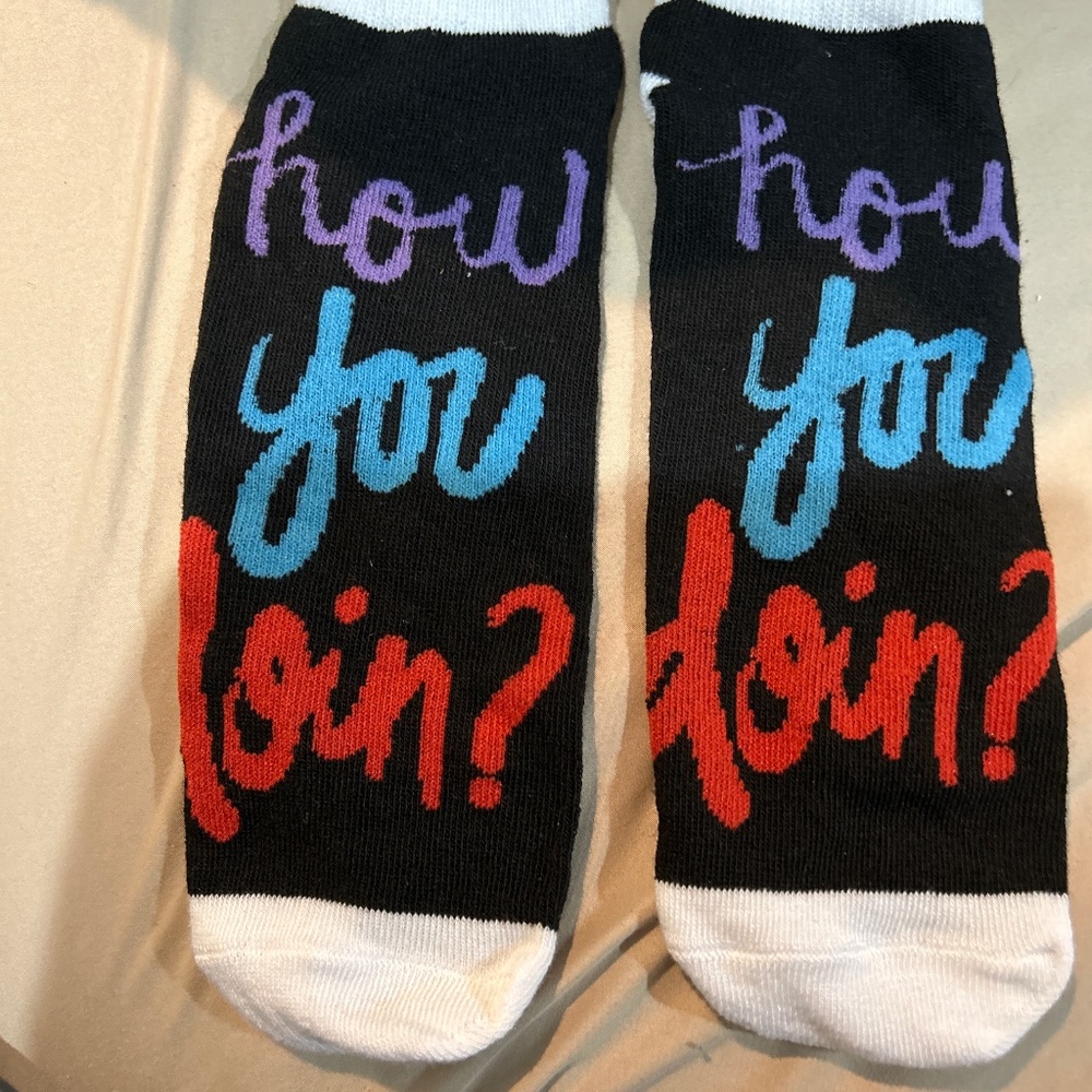 Junior socks friend theme